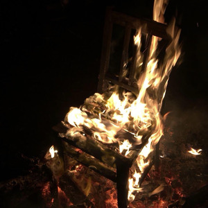 粉嫩虎白女-丝不挂
